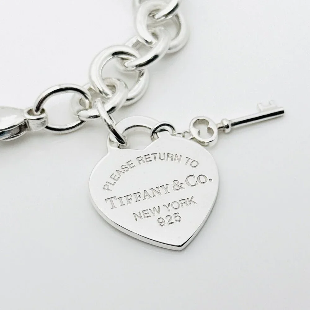 Please Return to Tiffany Heart Tag Charm Key Bracelet Medium 7.5" - Picture 2 of 5